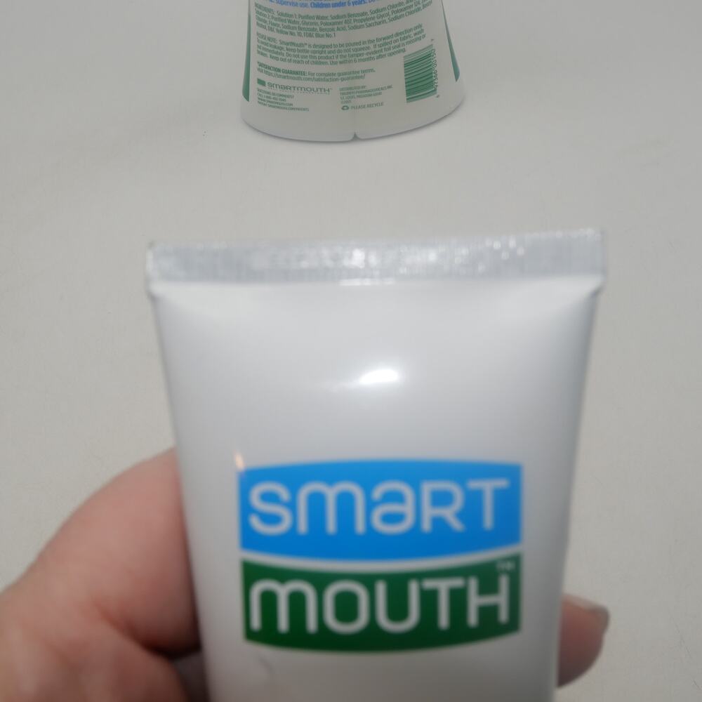 NEW SmartMouth ORIGINAL Breath Rinse 16 oz, Toothpaste & Travel Size Mint - Picture 5 of 8